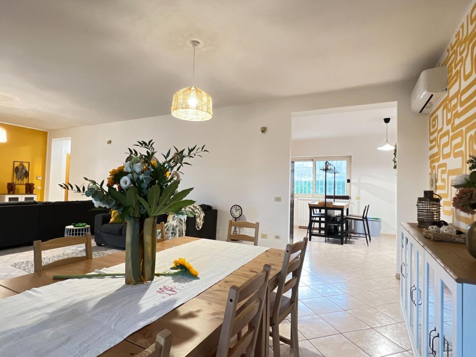 Apartmán Livingapple Scauri  Exteriér fotografie